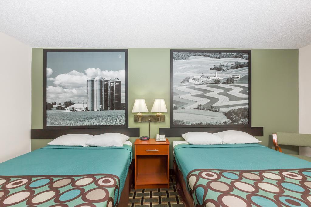 Motel Super 8 By Wyndham Osceola Ia Exteriér fotografie